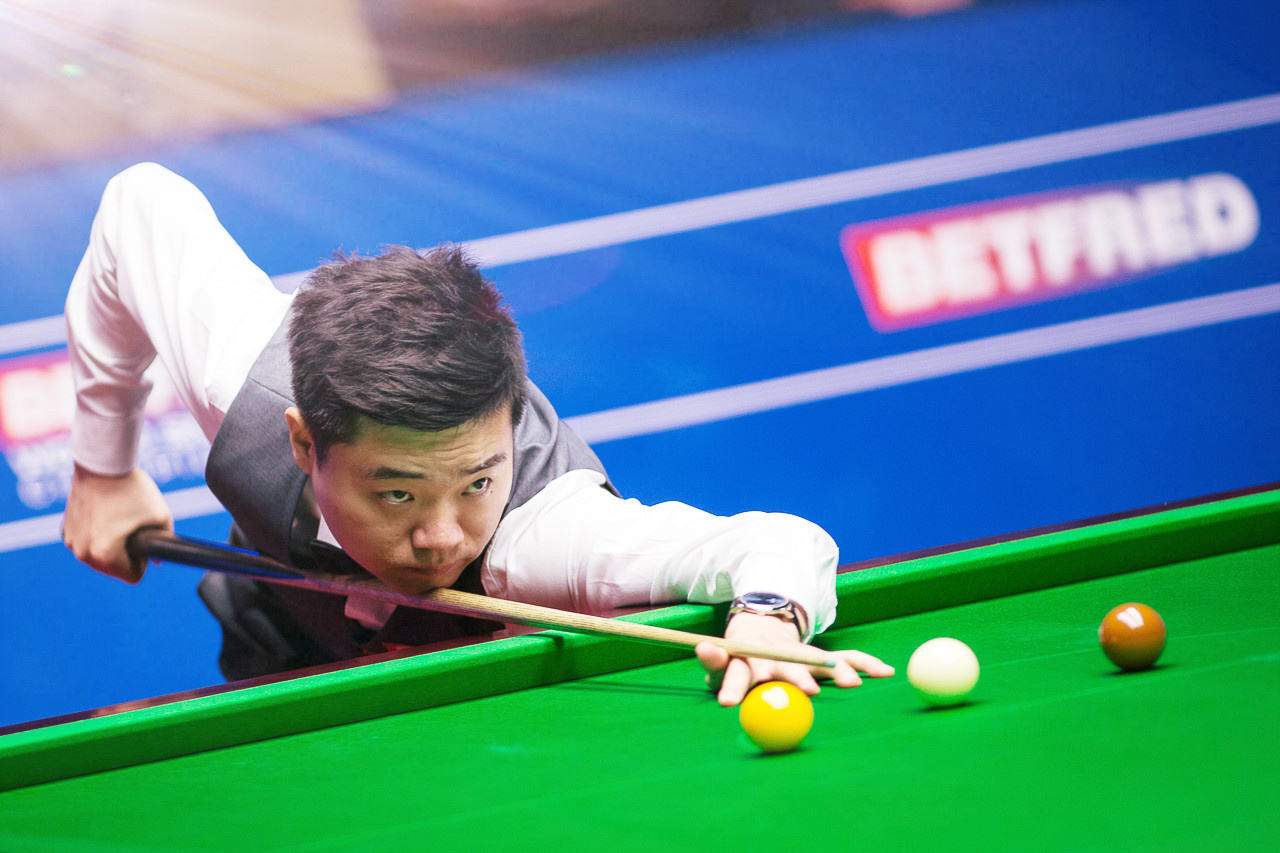 队的铁壁防 队的铁壁防