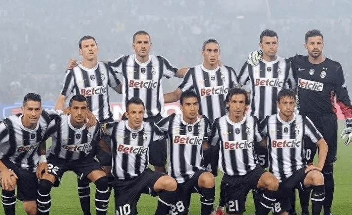 取决于骨性 取决于骨性