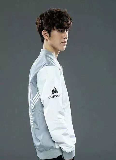 他不抢球权 他不抢球权